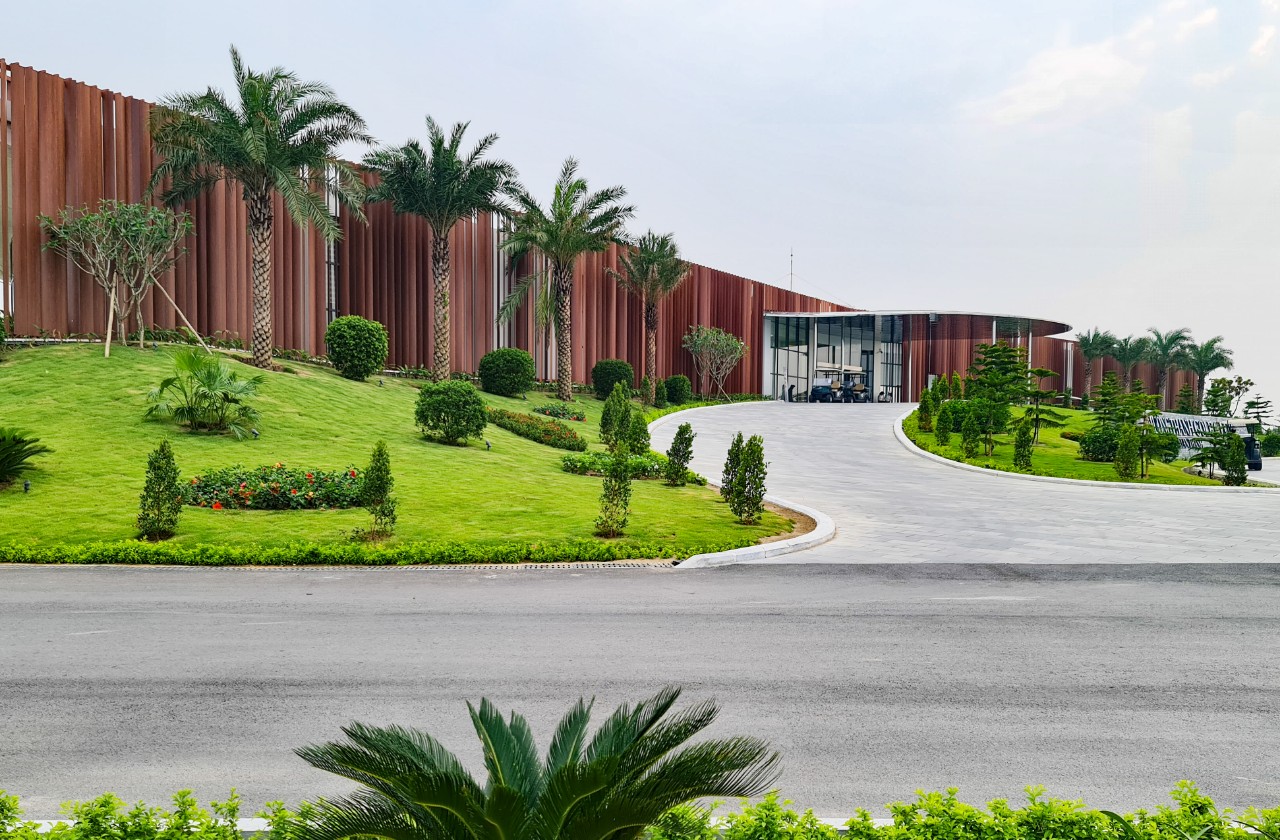 Mường Thanh Xuân Thành Golf Club