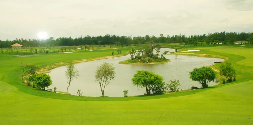 Vé Cửa Lò Golf Resort Nghệ An