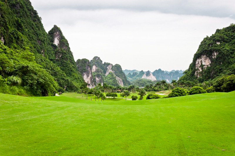 Phoenix Golf Resort Lương Sơn, Hòa Bình