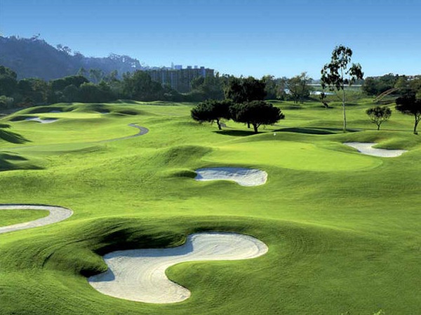 Dalat Palace Golf Club (Sân Đồi Cù)