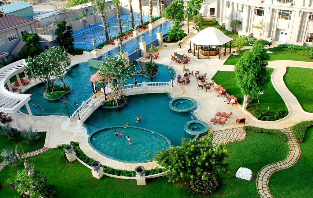 Combo 2N1Đ Khách sạn The Imperial Hotel Vũng Tàu