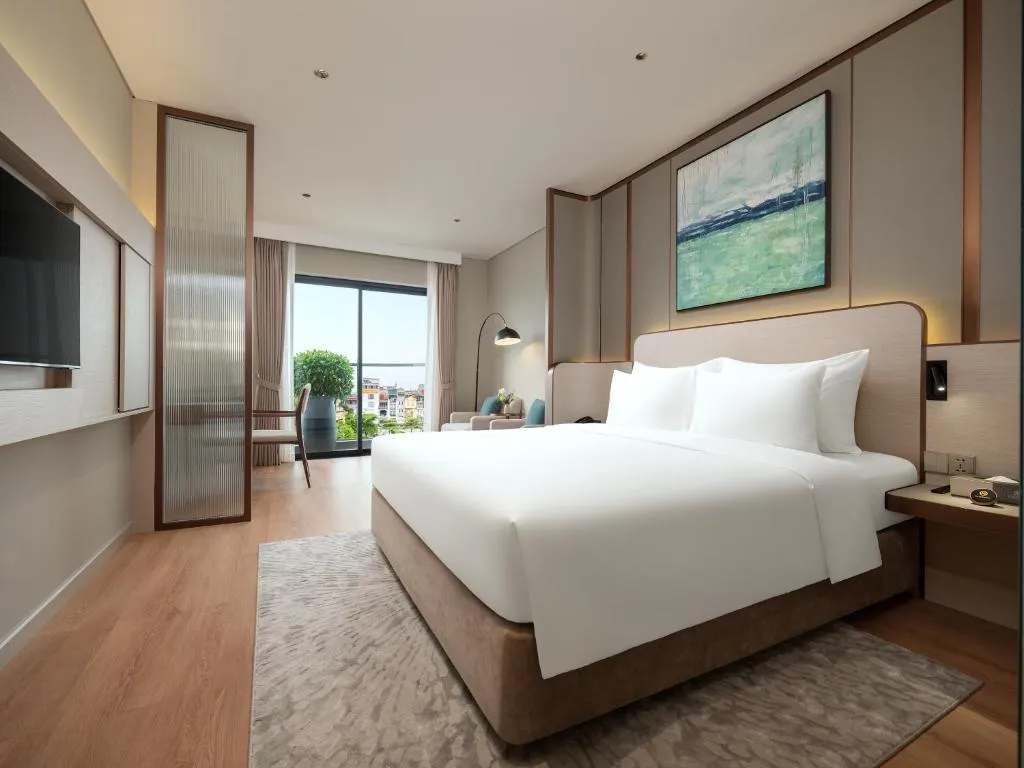 Combo 2N1Đ Phòng TerraCotta Hotel & Resort Đà Lạt + Xe Limousine