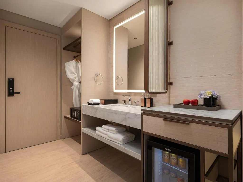 Combo 2N1Đ Phòng TerraCotta Hotel & Resort Đà Lạt + Xe Limousine