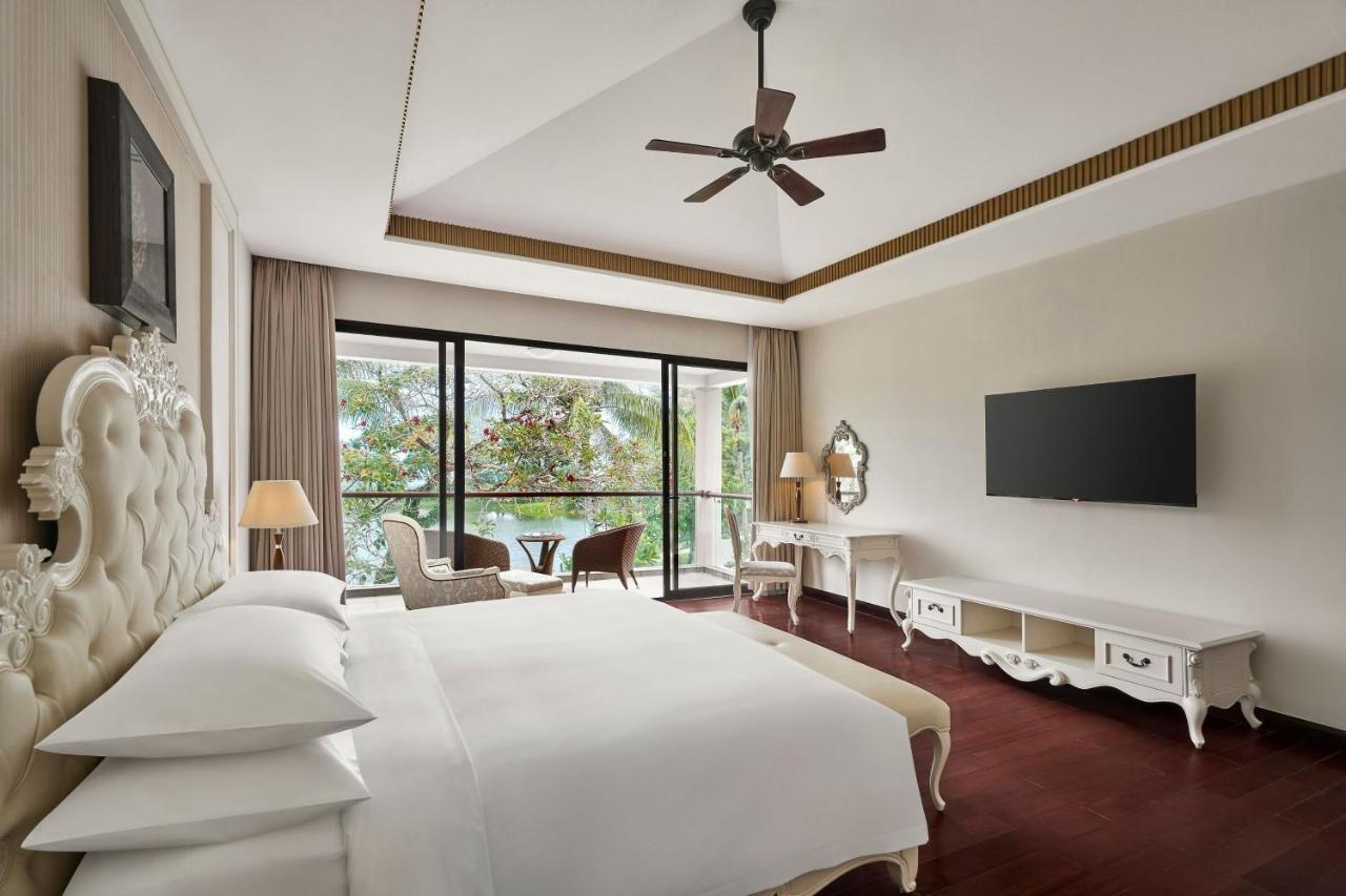 Combo 2N1Đ Sheraton Phu Quoc Long Beach Resort