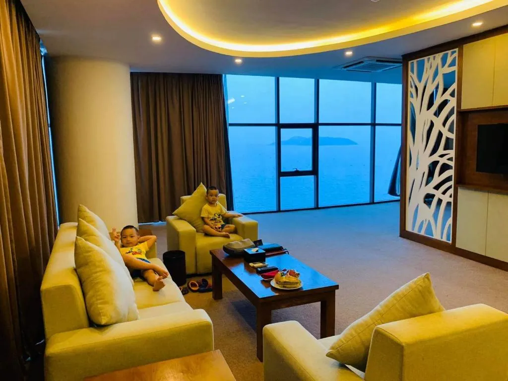 Combo 2N1Đ Mường Thanh Grand Cửa Lò + Golf Cửa Lò