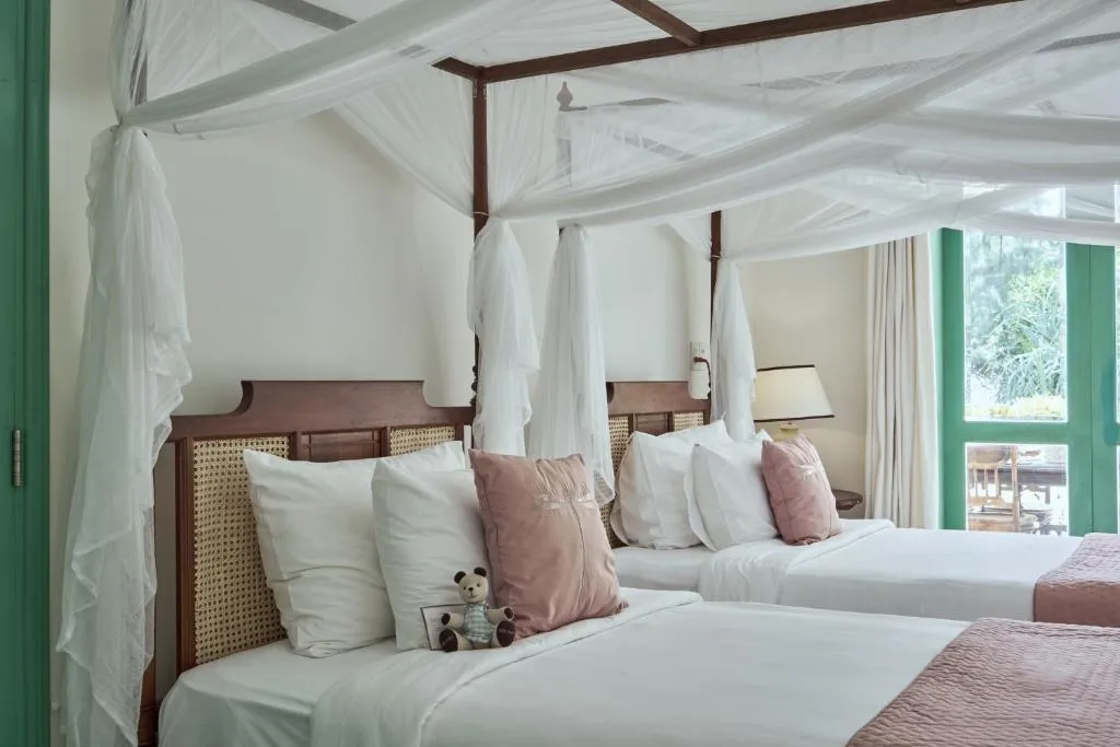 Combo 2N1Đ Poulo Condor Boutique Resort & Spa