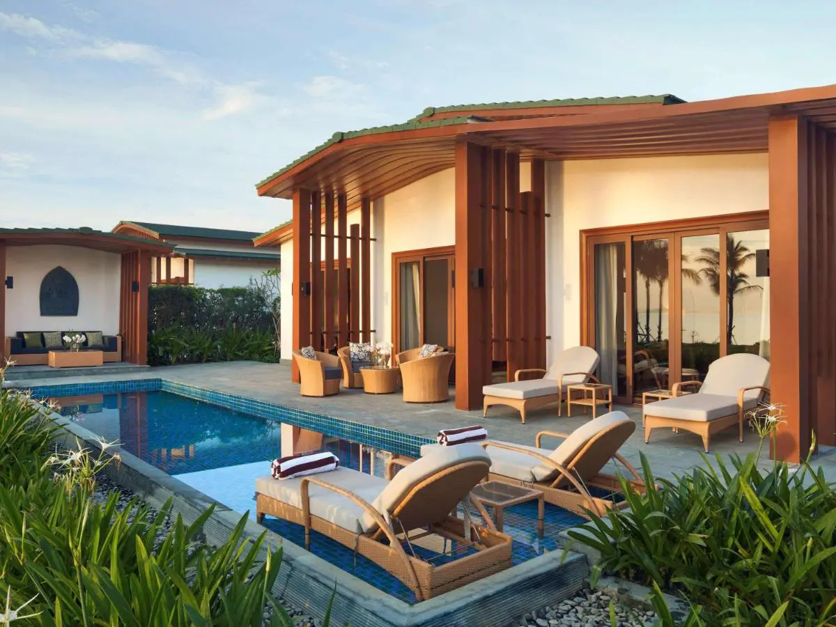 Combo nghỉ dưỡng 2N1Đ tại Movenpick Resort Cam Ranh Nha Trang