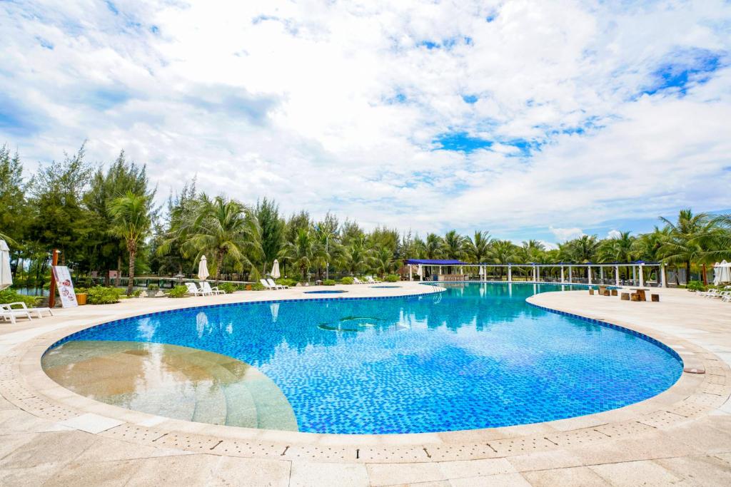 Combo 2N1Đ Seava Hồ Tràm Beach Resort