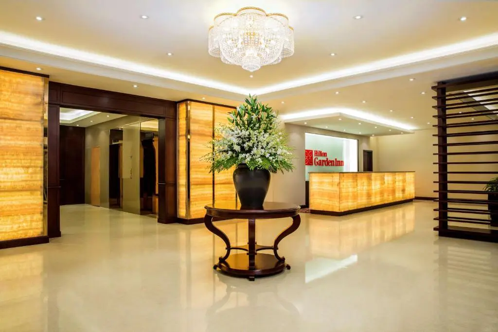 Hội nghị khách sạn Hilton Garden Inn Hanoi