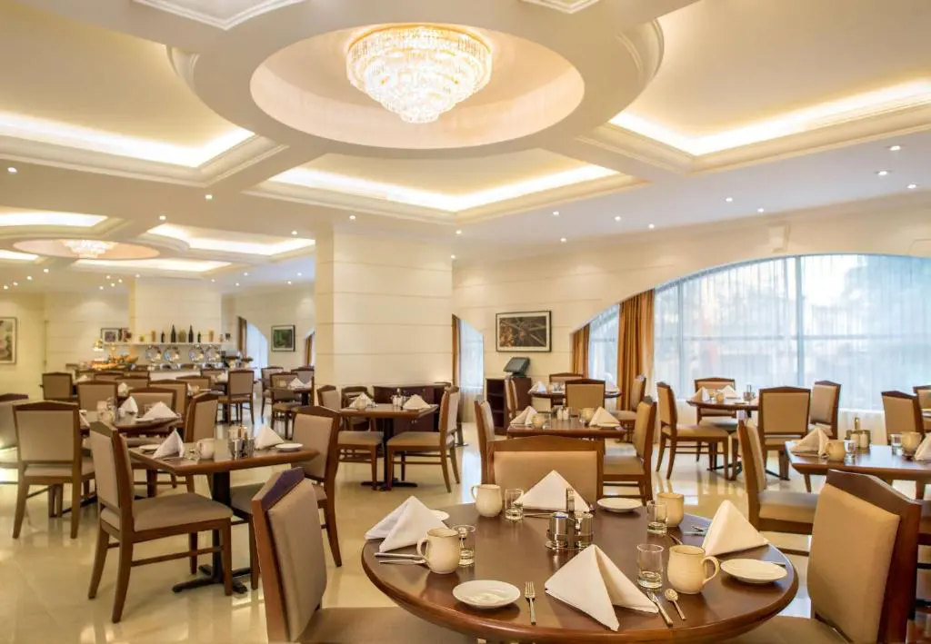 Hội nghị khách sạn Hilton Garden Inn Hanoi