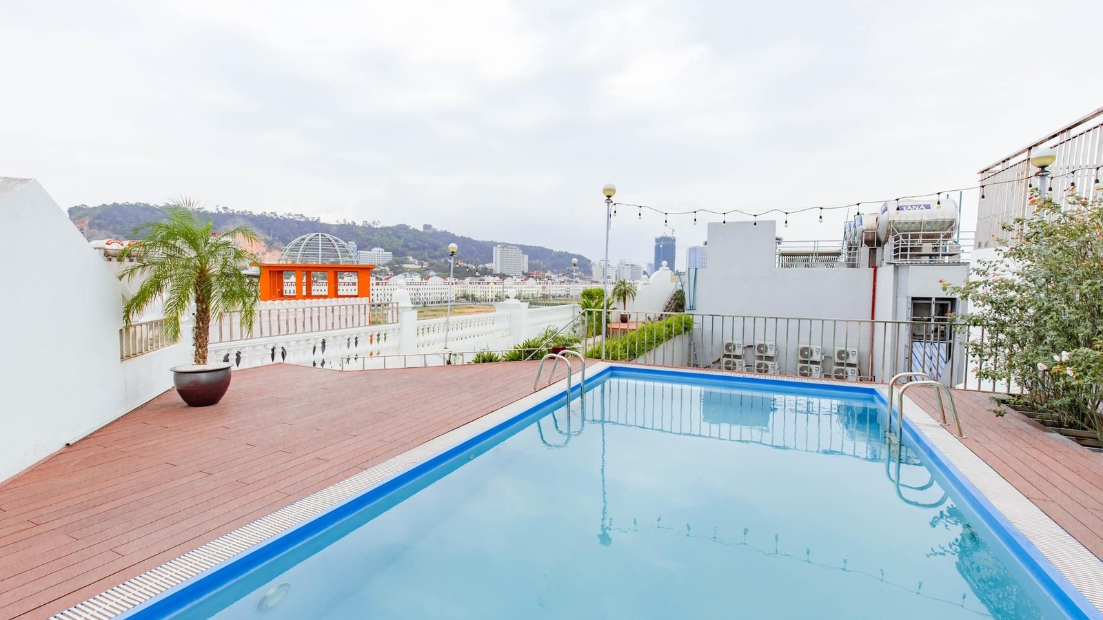 Combo 3N2Đ Aqua Hạ Long Hotel