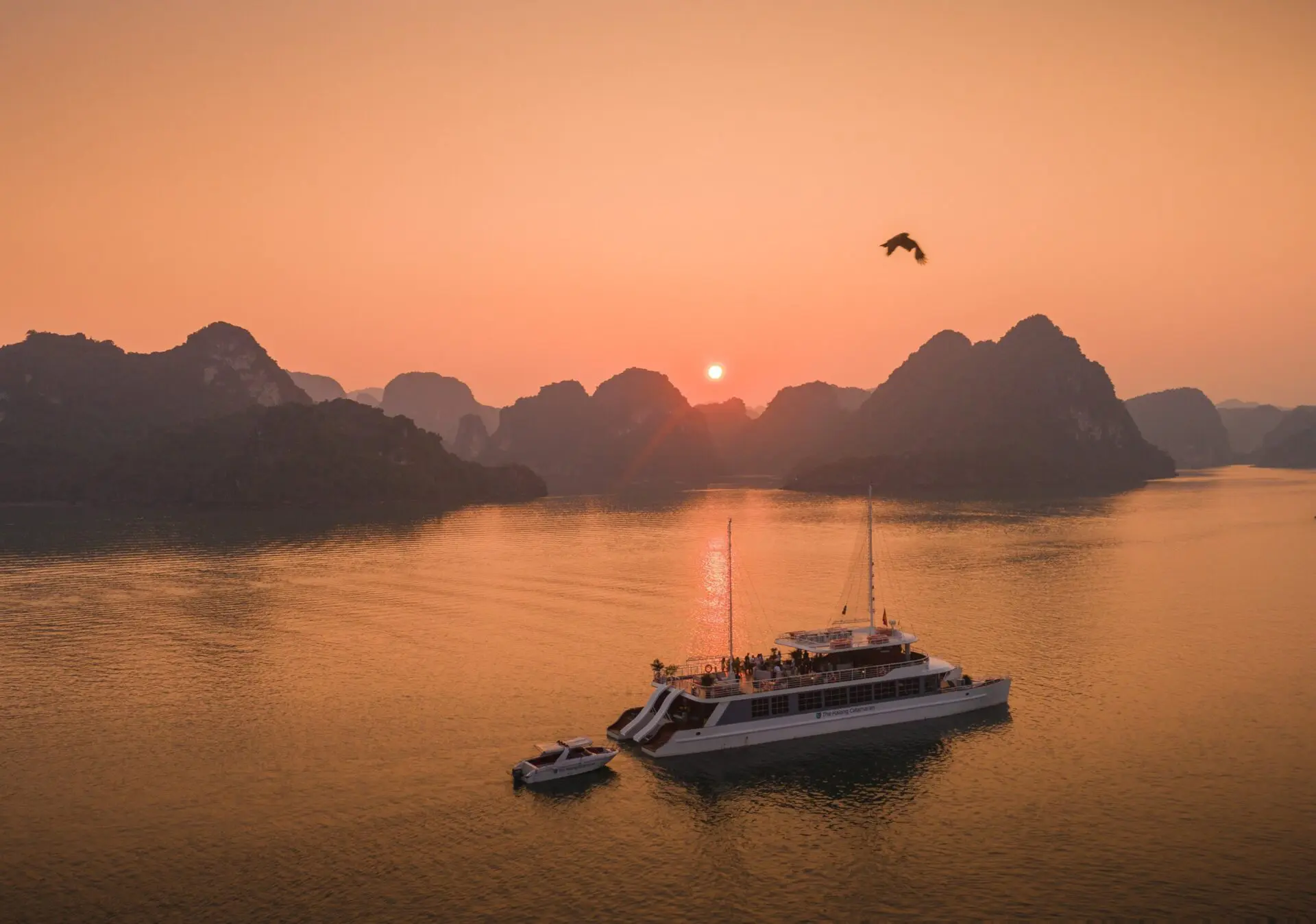 Du thuyền Lan Hạ 4 giờ Catamaran-DTQN004