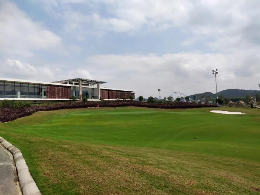 Combo 2N1Đ Phòng và Golf Mường Thanh Xuân Thành