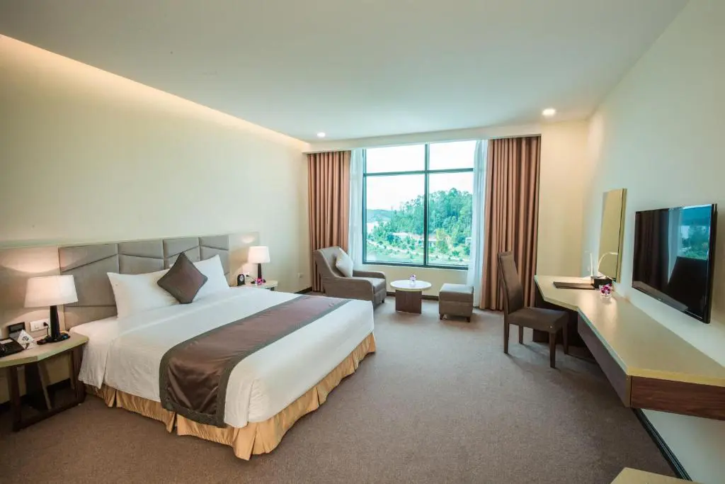 Combo 2N1Đ Phòng và Golf Mường Thanh Xuân Thành