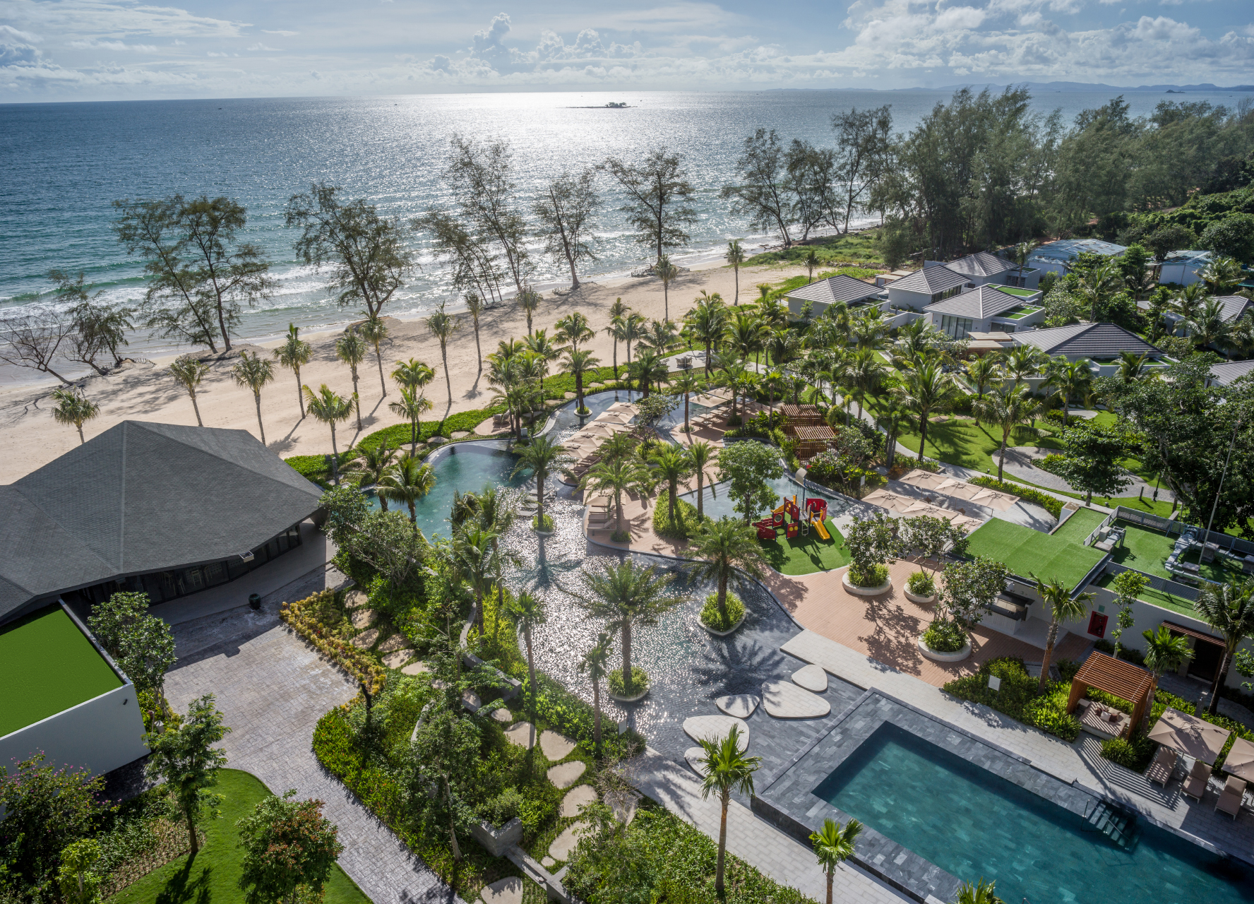 Teambuilding Crowne Plaza Phu Quoc Starbay