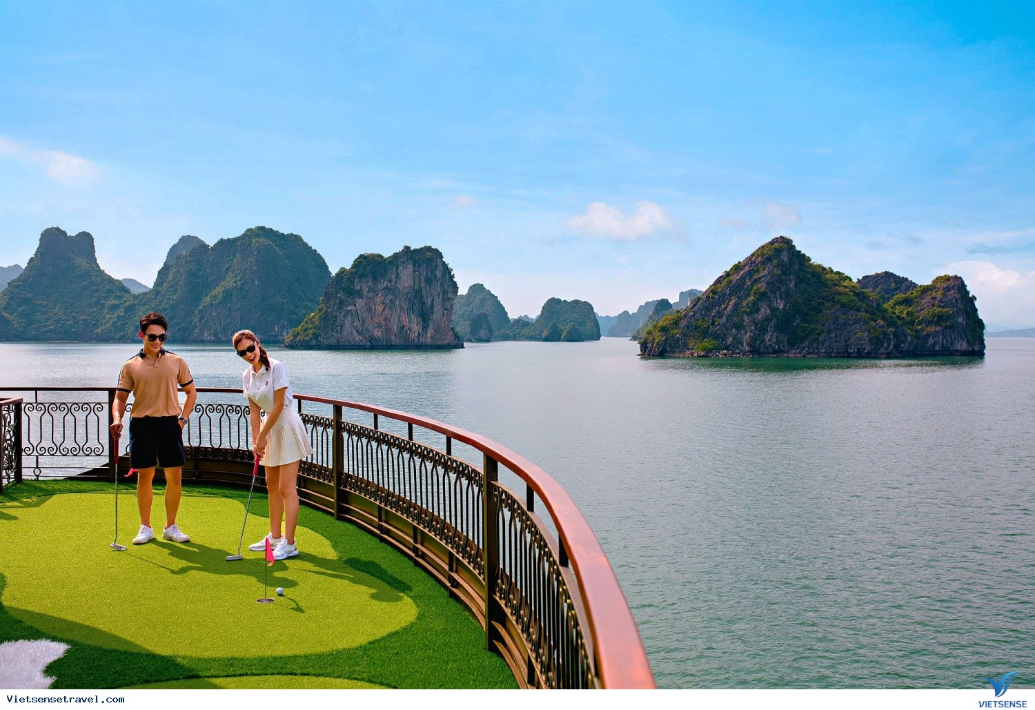 [Combo 2N1Đ] Du thuyền Indochine Premium Hạ Long