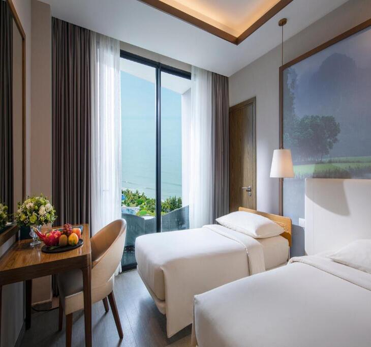Combo 2N1Đ FLC Grand Hotel Sầm Sơn