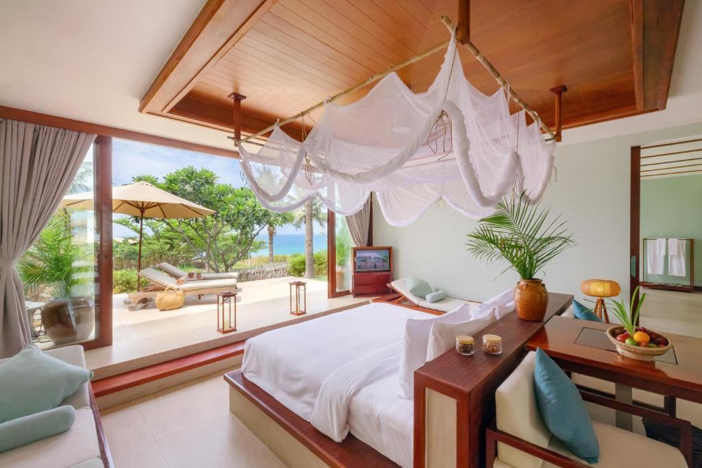 Combo 2N1Đ Fusion Resort Cam Ranh