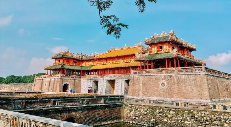 Tour Hà Nội- Huế 4 Ngày 3 Đêm TRH001