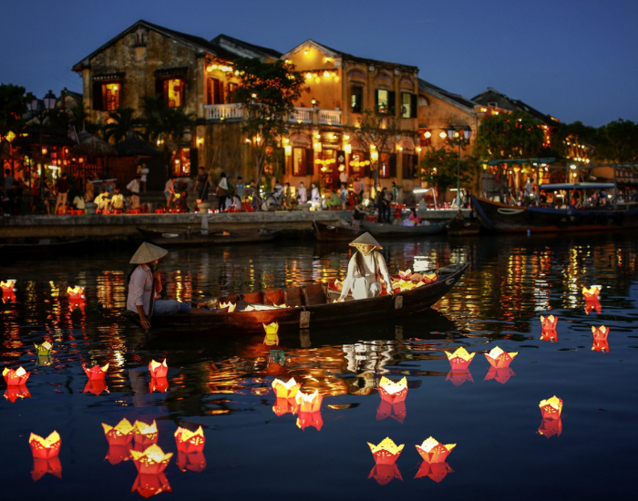 Tour Hà Nội- Huế- Đà Nẵng 5 Ngày 4 Đêm TRHĐN002