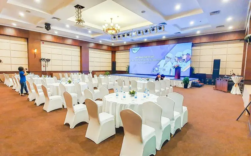 Hội nghị tại Sài Gòn Hạ Long