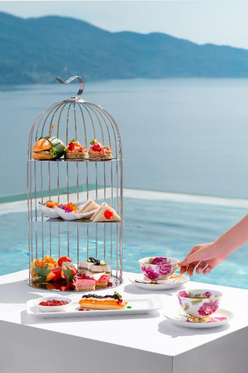 [Combo 3N2Đ] Khách sạn A La Carte Da Nang Beach 4⭐ + Ăn sáng