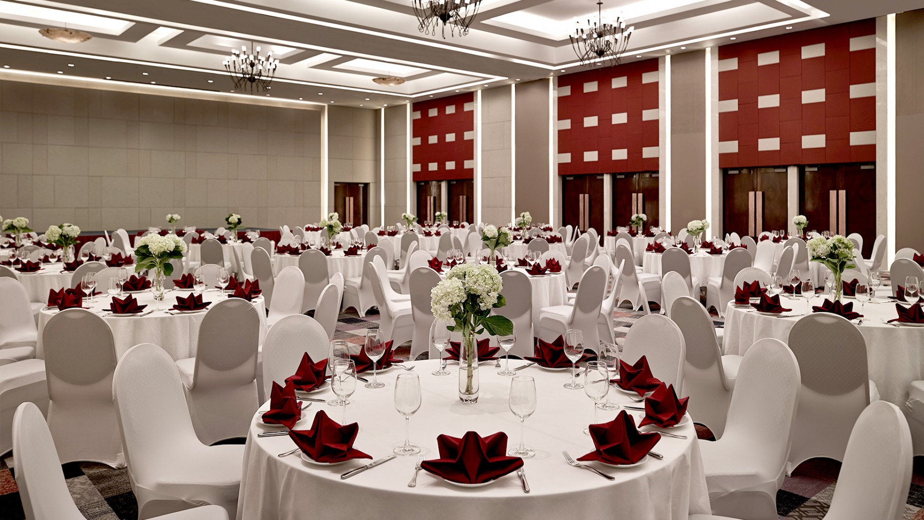 Gala Diner khách sạn PullMan Hà Nội
