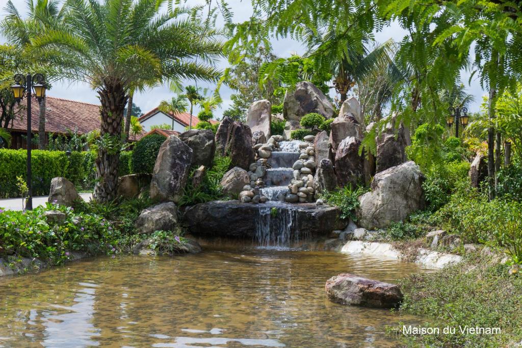 Combo Maison du Vietnam Resort & Spa Phú Quốc + Tour ngắm san hô