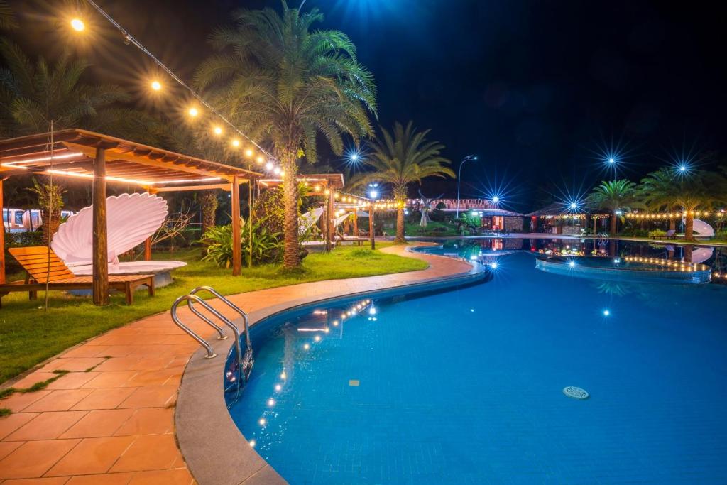 Combo Maison du Vietnam Resort & Spa Phú Quốc + Tour ngắm san hô