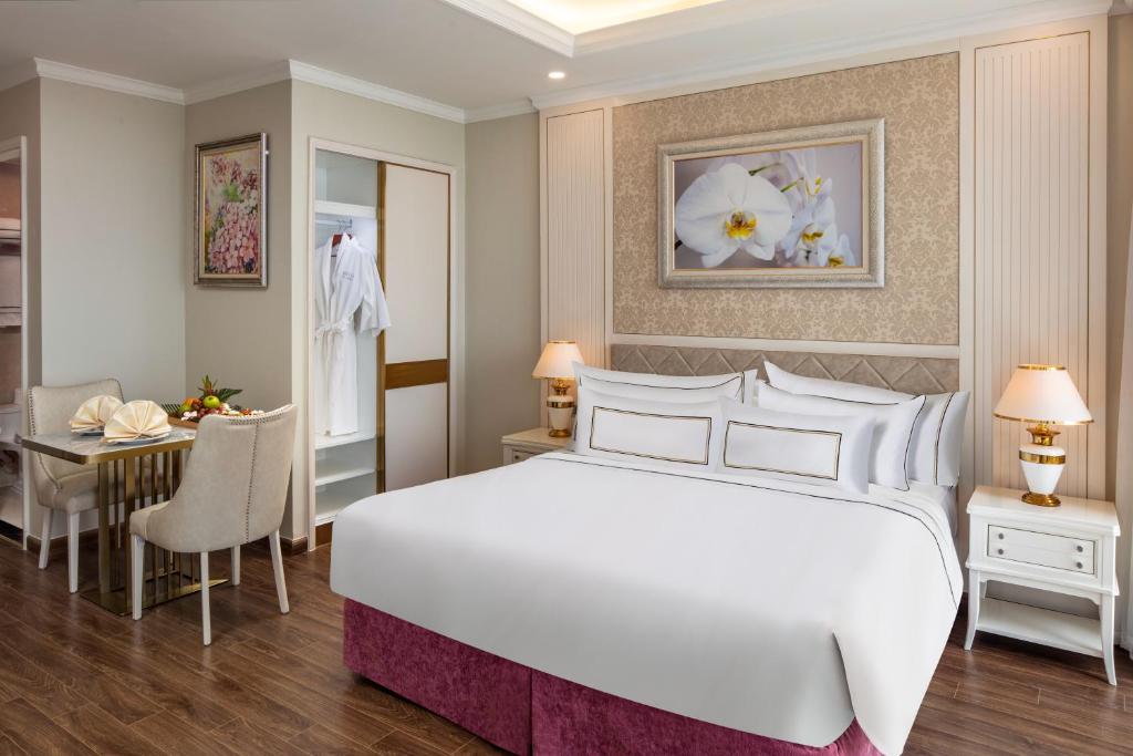 Combo Melia Vinpearl Nha Trang Empire + Tour 3 đảo