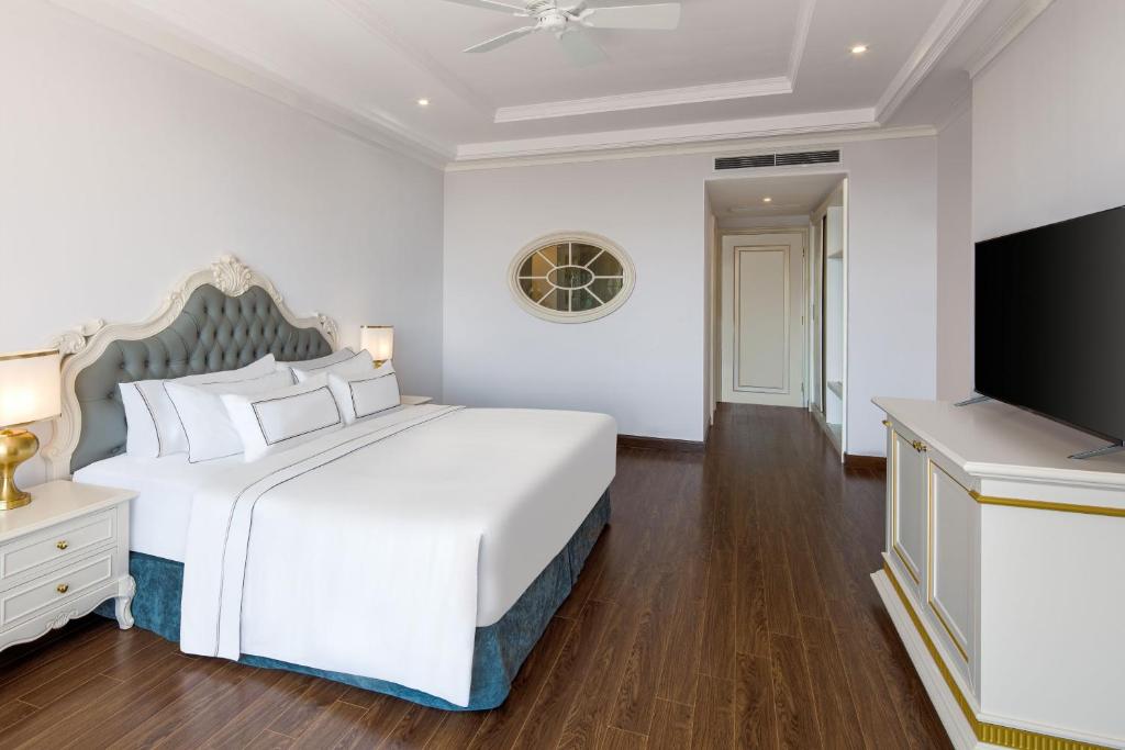 Combo Melia Vinpearl Quang Binh + FLC Golf Link