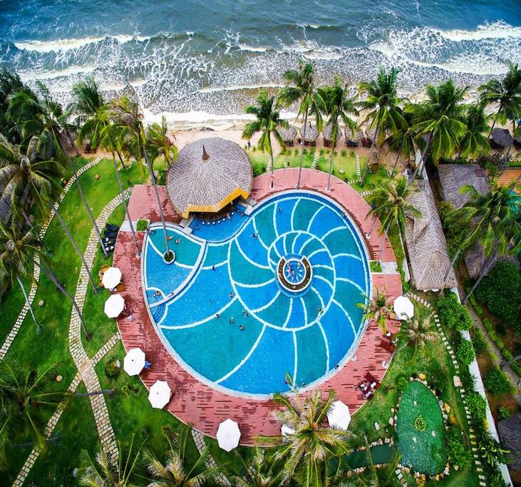 Combo 2N1Đ Mường Thanh Holiday Mũi Né