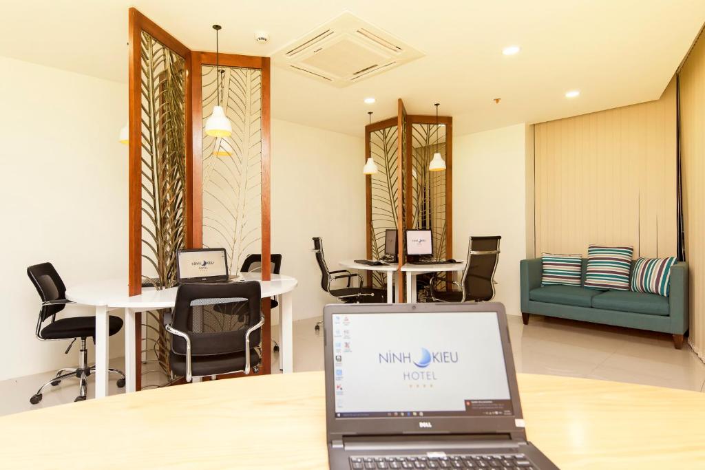 Combo 2N1Đ Ninh Kiều Riverside 3 sao