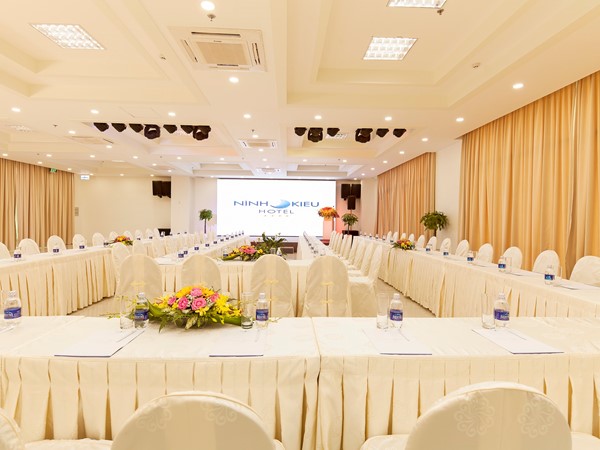 Hội nghị, Sự kiện Ninh Kiều Riverside