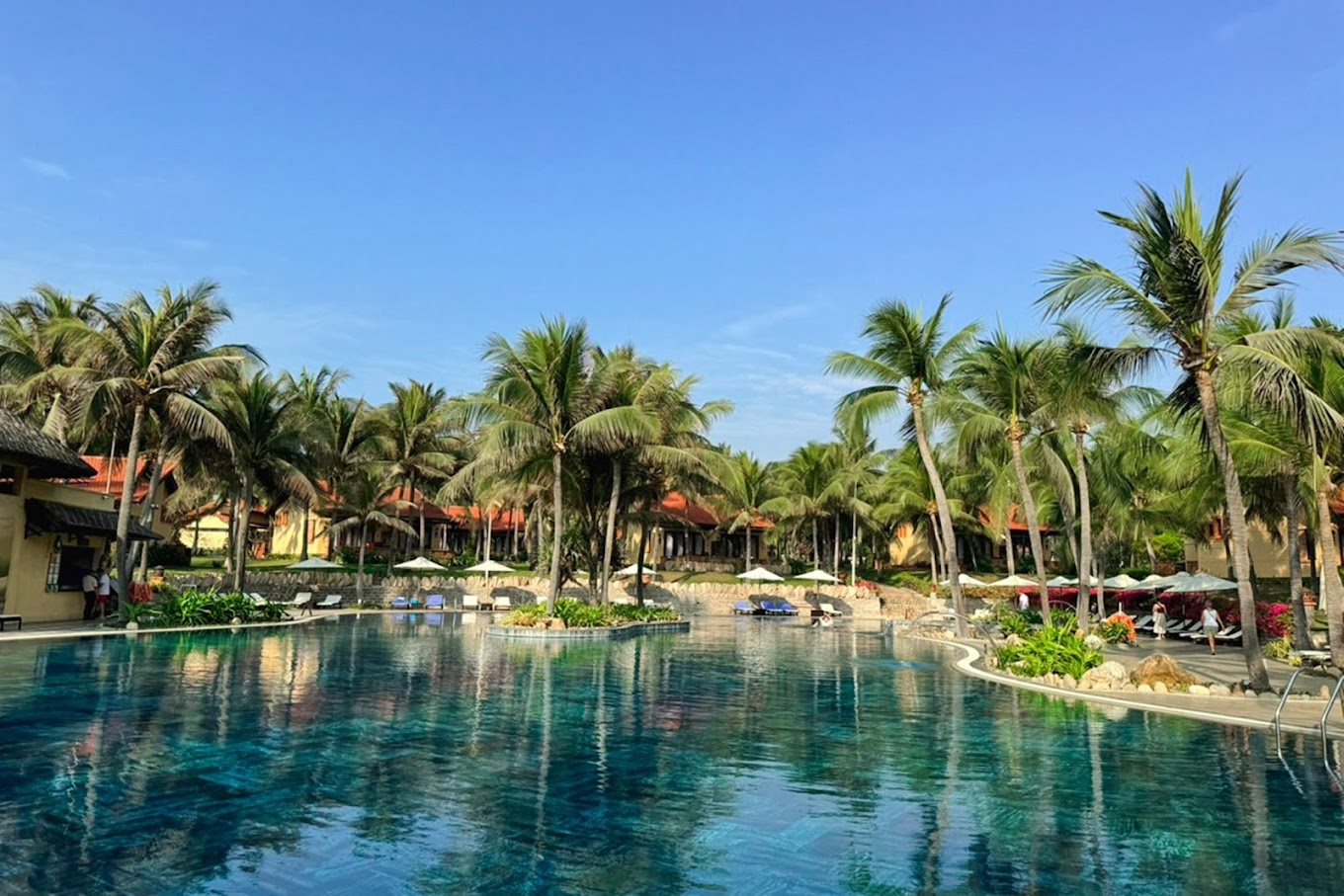 [Combo 2N1Đ] Pandanus Resort Mũi Né 4⭐ + gói cả ngày nâng cấp