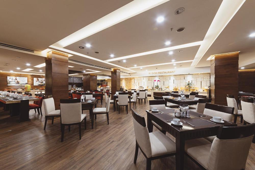 Dịch vụ hội họp khách sạn Paragon Sài Gòn