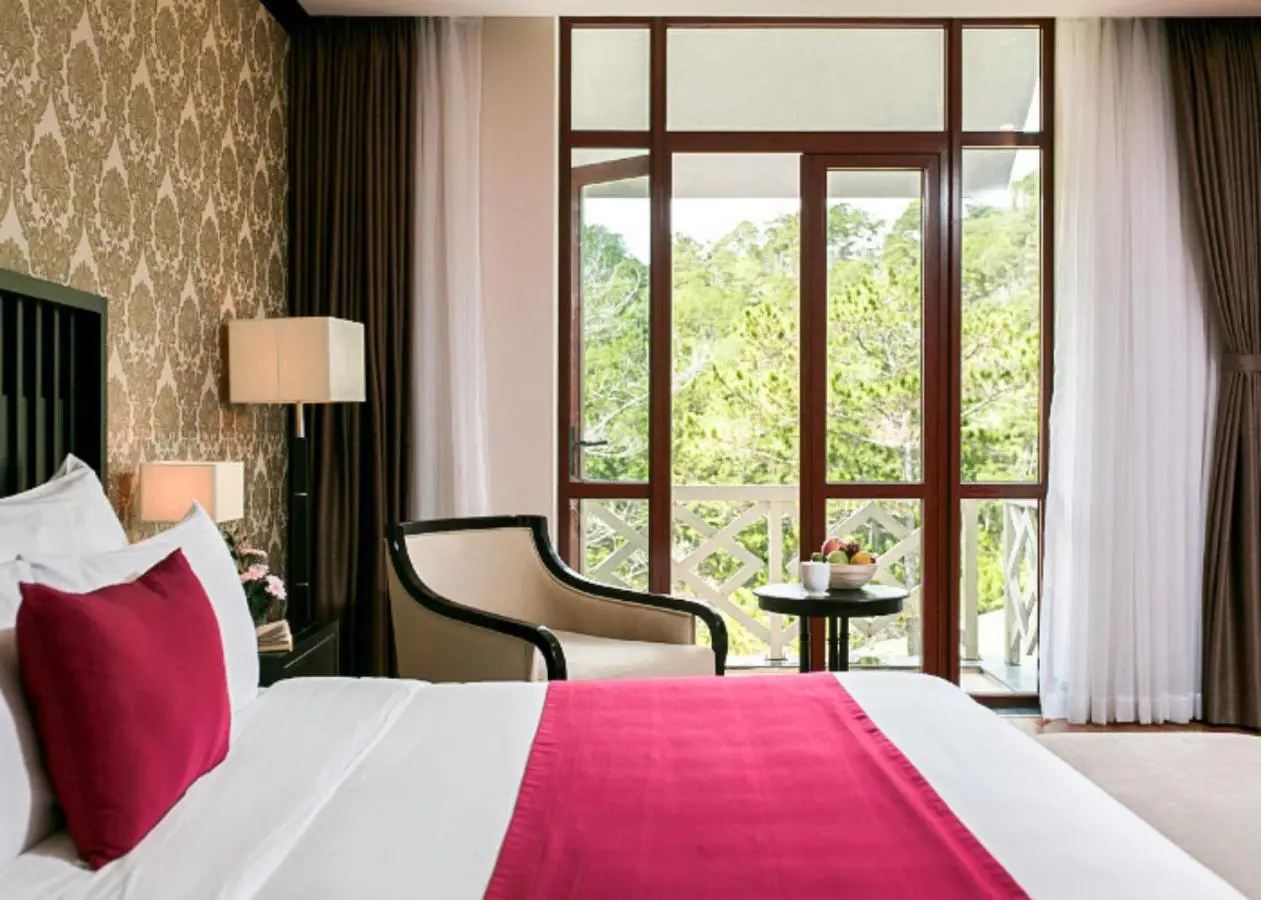 Combo 2N1Đ Swiss-Belresort + Golf Sam Tuyền Lâm