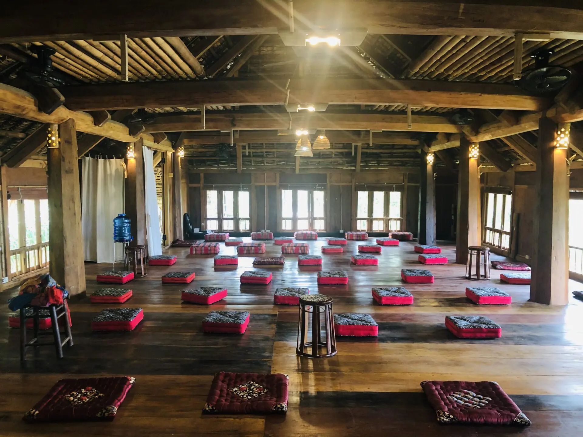 Phòng họp Pù Luông Retreat Thanh Hóa