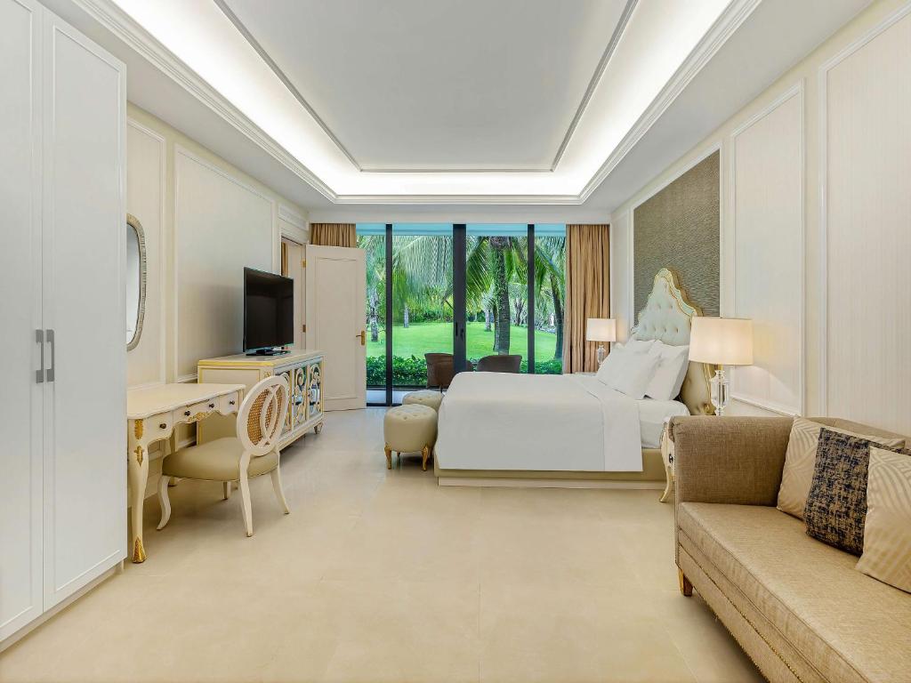 Combo Radisson Blu Resort Phu Quoc + Tour Cano 4 Đảo, Cáp treo Hòn Thơm