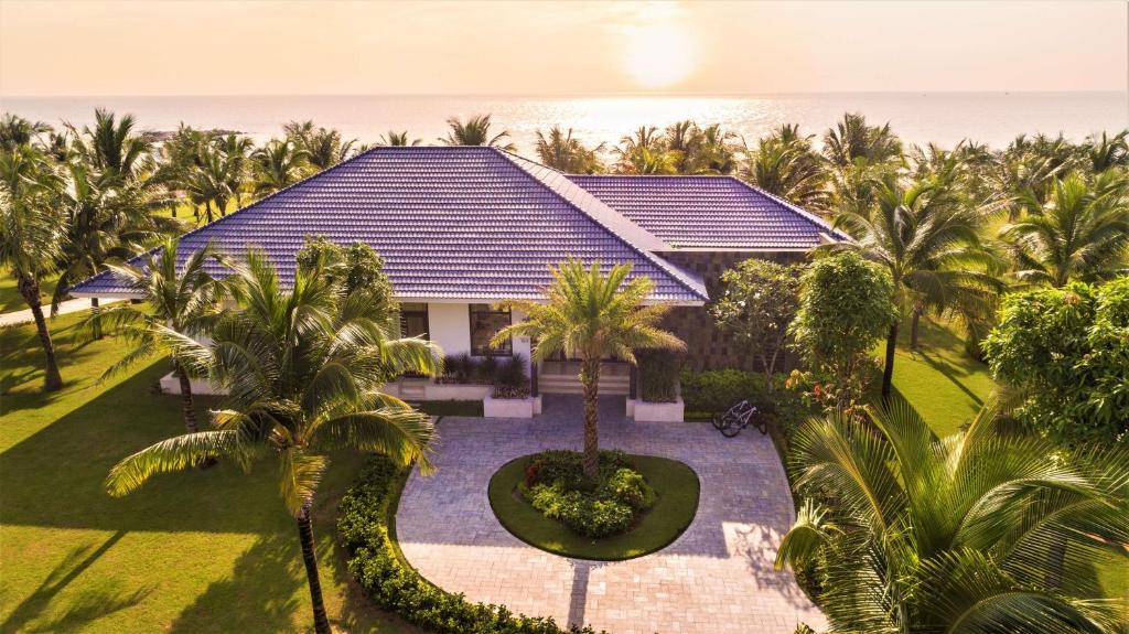 Combo Radisson Blu Resort Phu Quoc + Tour Cano 4 Đảo, Cáp treo Hòn Thơm