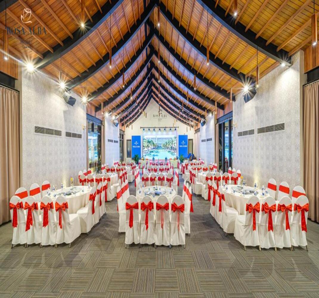 Combo 3N2Đ Rosa Alba Resort & Villas Tuy Hoa