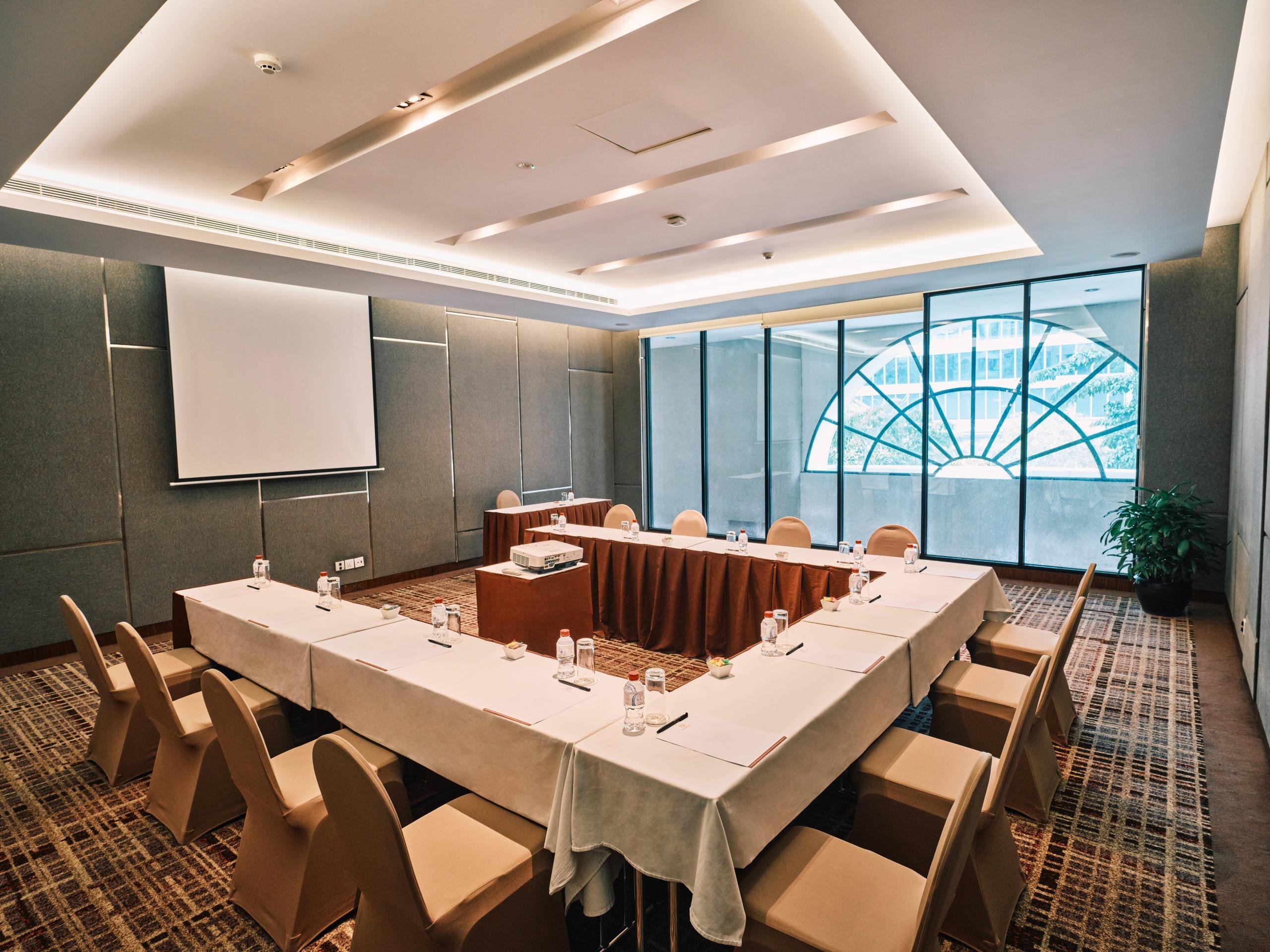 Hội nghị khách sạn Saigon Prince Hotel