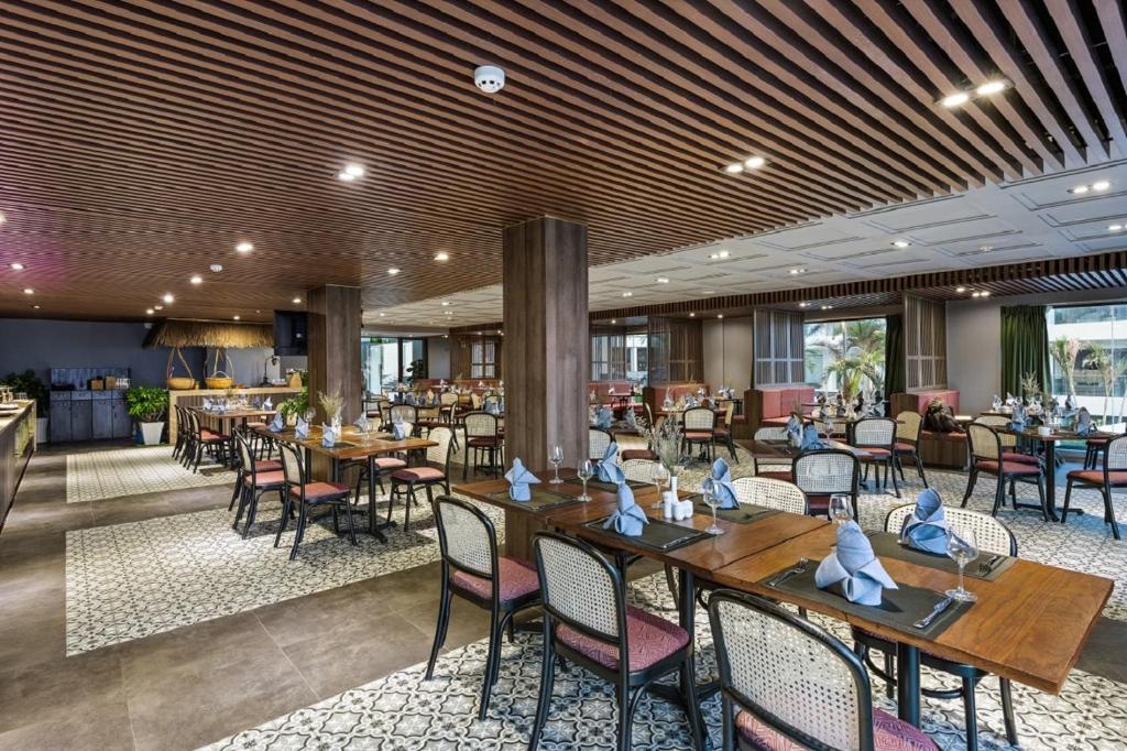Combo 3N2Đ Sunset Beach Resort & Spa Phú Quốc