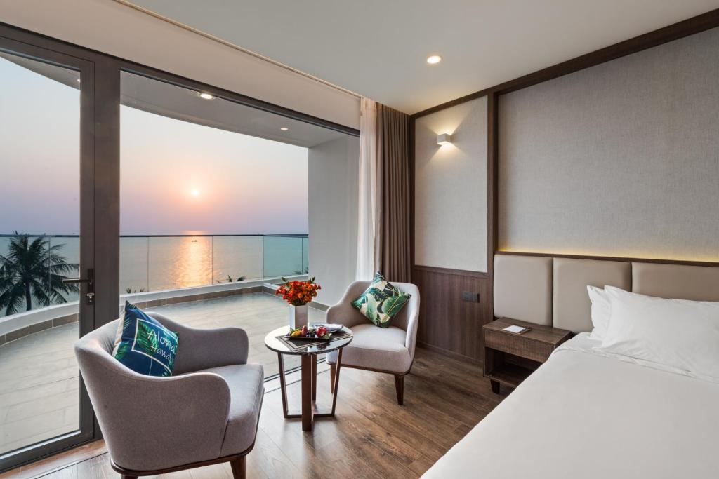 Combo 3N2Đ Sunset Beach Resort & Spa Phú Quốc