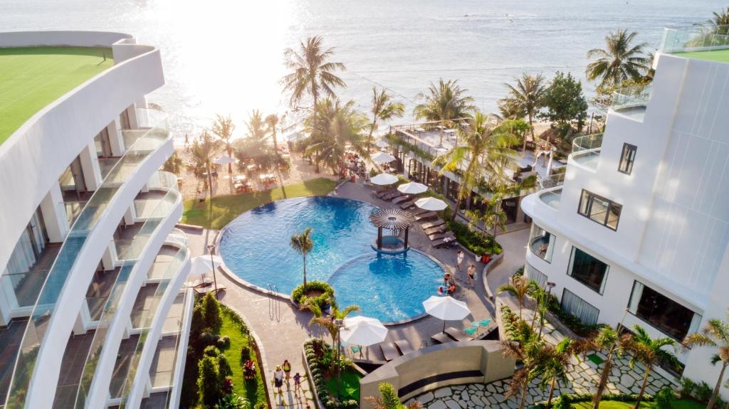 Combo 3N2Đ Sunset Beach Resort & Spa Phú Quốc