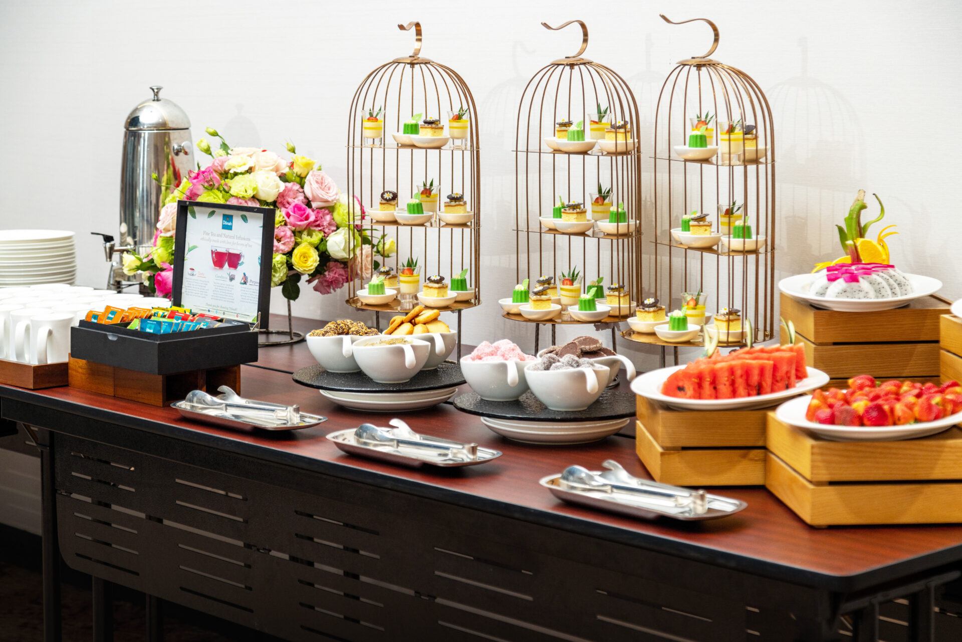 Phòng họp khách sạn Wyndham Garden Cam Ranh