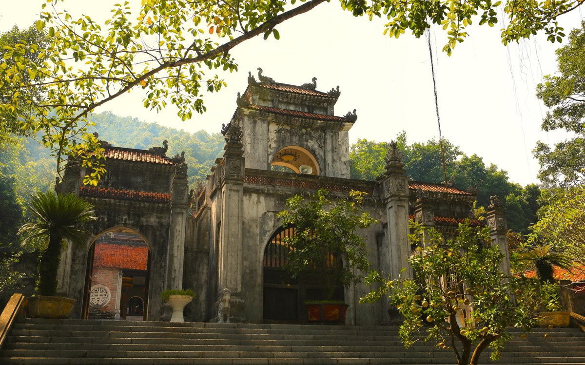 TOUR THANH HÓA 2N1Đ KS4* – TRTH001