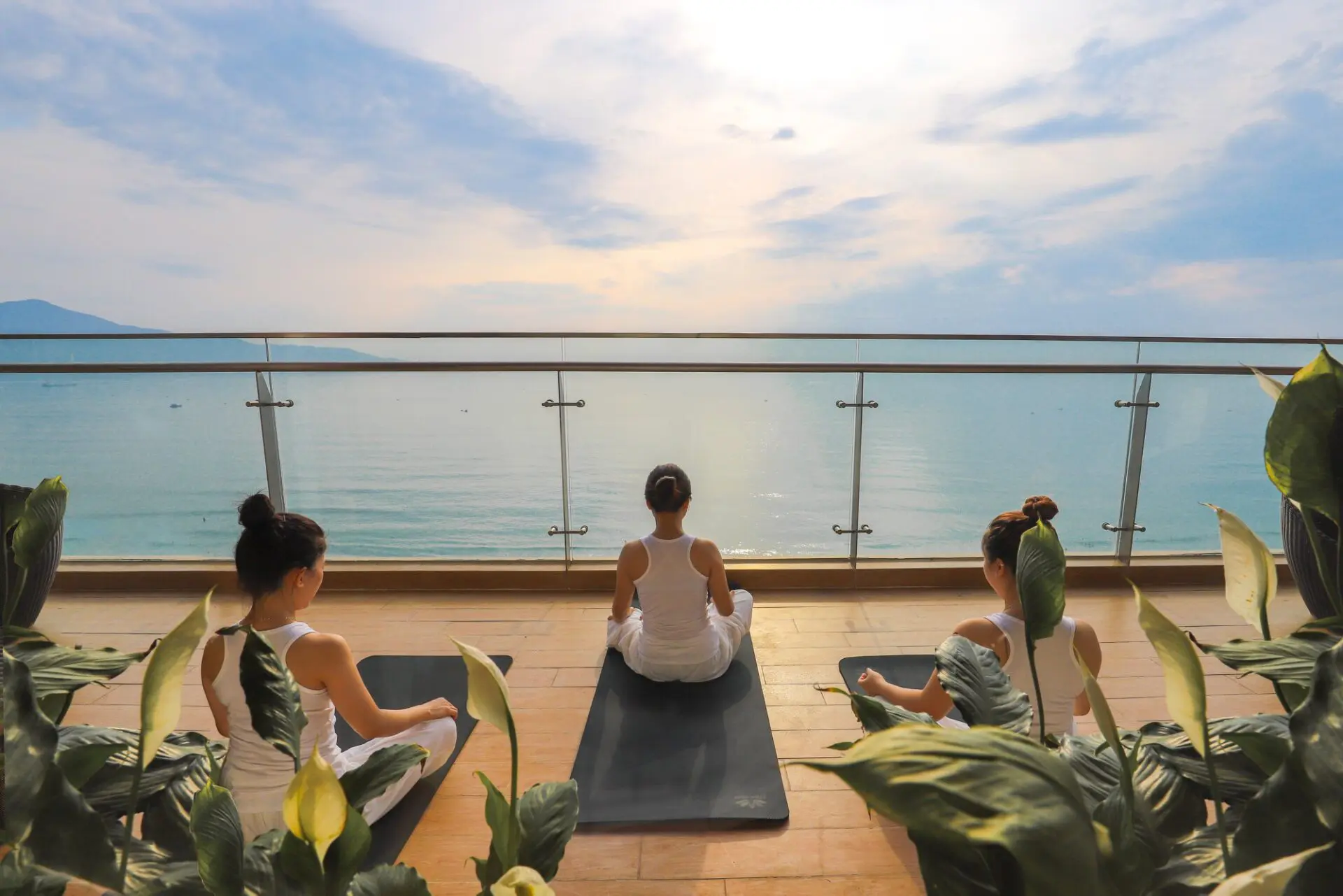 Combo 3N2Đ tại TMS Hotel Đà Nẵng Beach + Tour Bà Nà Hills 1 ngày
