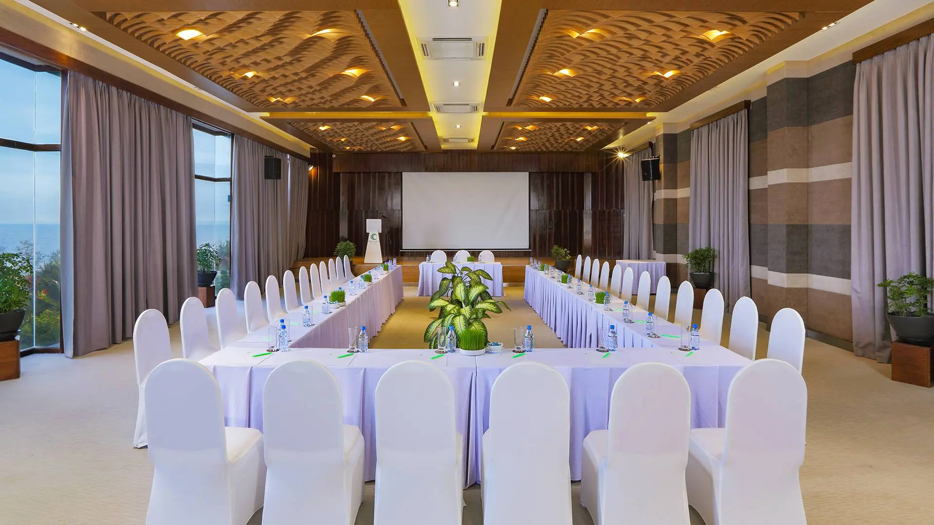 Hội nghị tại The Cliff Resort & Residences Mũi Né