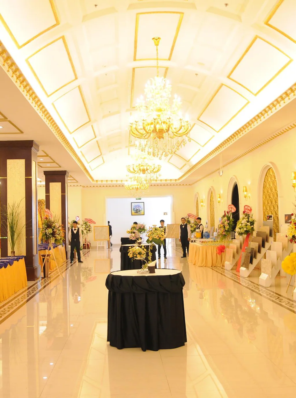 Tiệc cưới khách sạn The Mira Bình Dương
